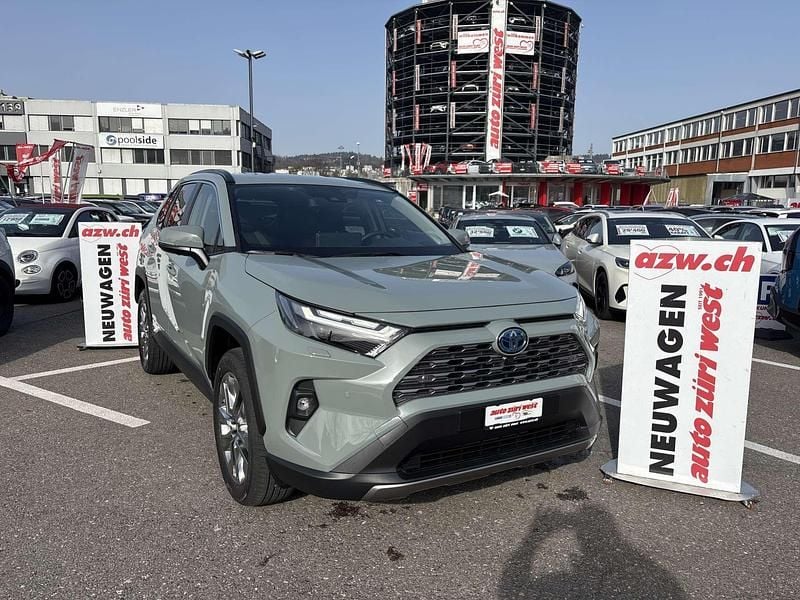 Neu Toyota RAV4 Hybrid Executive 222 PS (163 kW) 2025 SUV