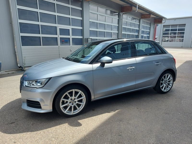 Gebraucht 2014 Audi A1 Sportback 1.0 Benzin 95 PS (20.390 CHF) 2000