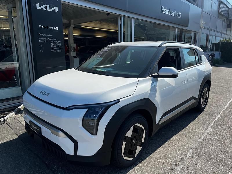 Weiss Neu 2025 Kia EV3 SUV | CHF 31’900 - Bild 1/4