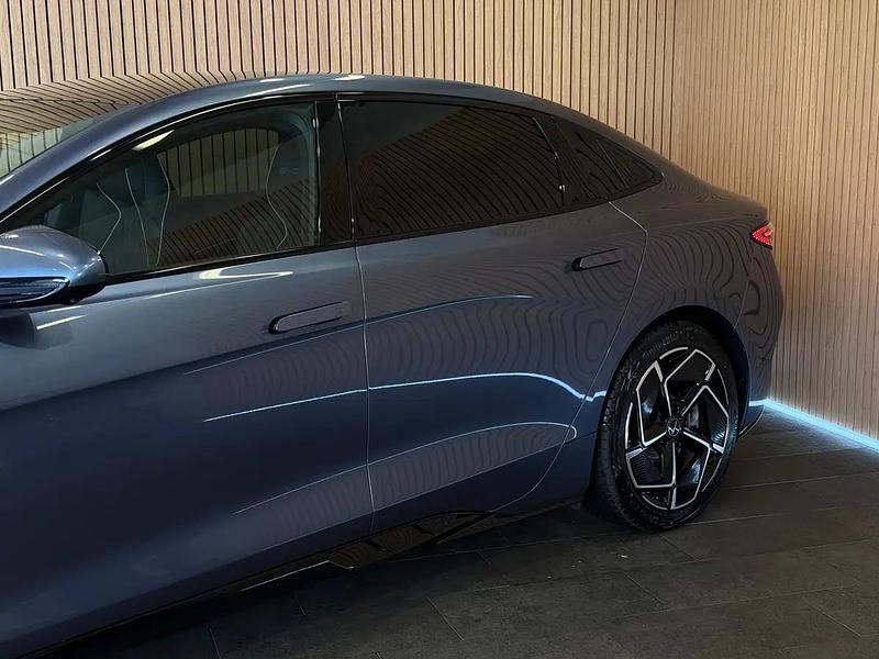 Neu BYD Seal 389 kW (530 PS) 2026 Gray Limousine