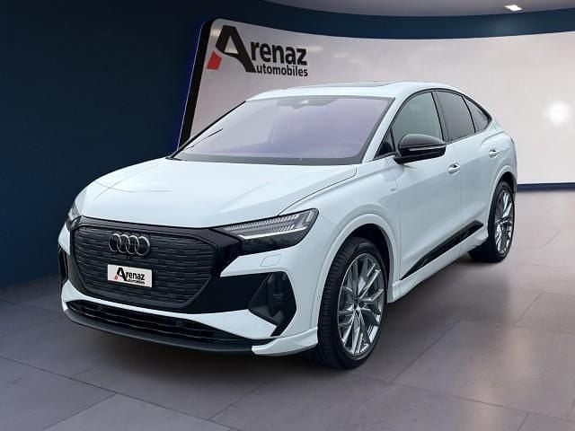 Weiss Neu 2026 Audi Q4 Sportback e-tron Ambiente SUV | CHF 69’900 - Bild 1/4