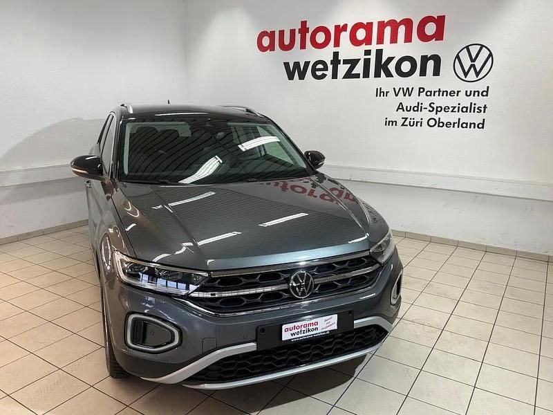 Gebraucht VW T-Roc Style 150 PS (110 kW) 2025 Gray SUV