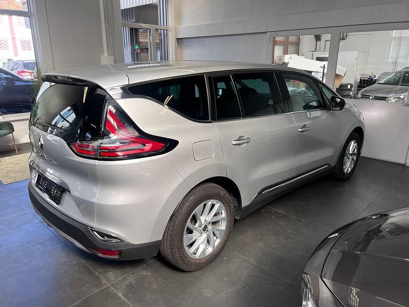 Gebraucht Renault Espace Intens 160 PS (117 kW) 2016 Van / Kleinbus