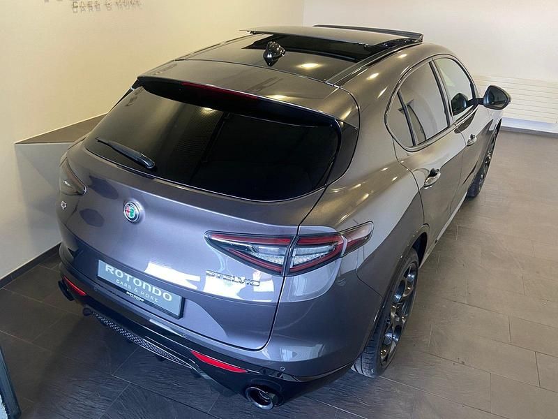 Neu Alfa Romeo Stelvio Premium 280 PS (205 kW) 2025 Grau SUV