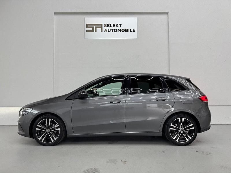 Gebraucht Mercedes B200 Night 150 PS (110 kW) 2020 Van / Kleinbus