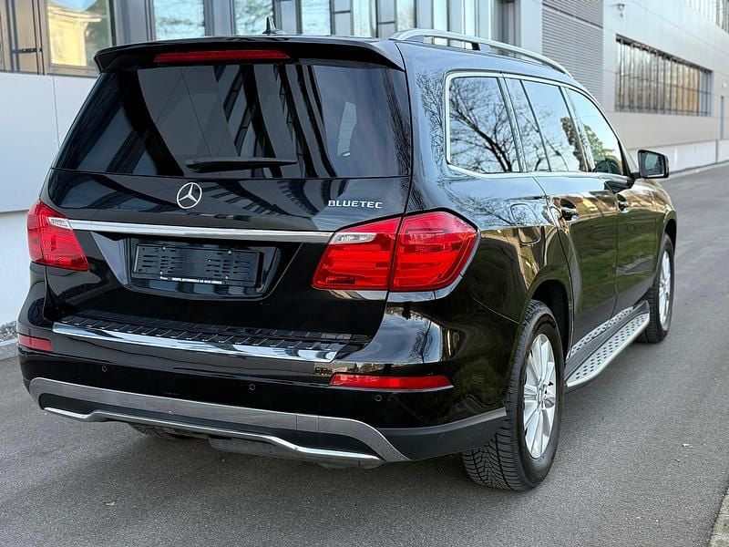 Gebraucht Mercedes GL350 258 PS (189 kW) 2014 SUV