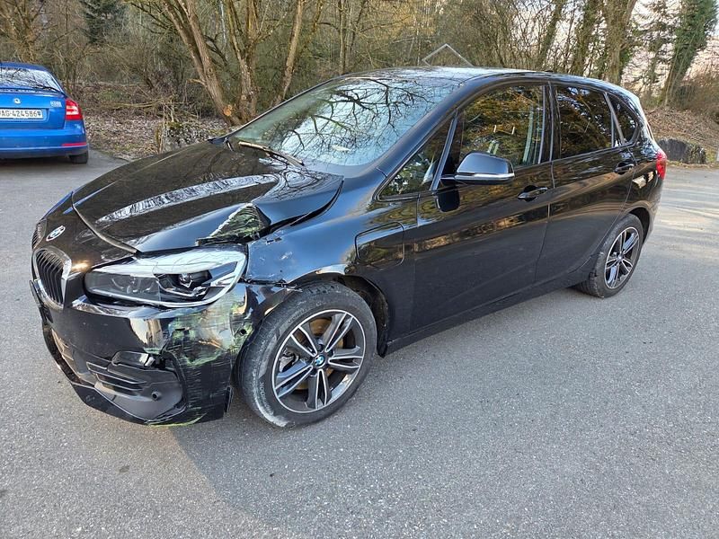 Gebraucht BMW 225 Active Tourer iPerformance 220 PS (161 kW) 2022 Van / Kleinbus