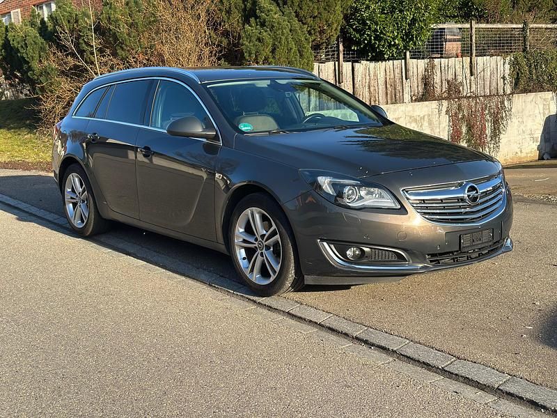 Gebraucht Opel Insignia Edition 130 PS (95 kW) 2015 Kombi