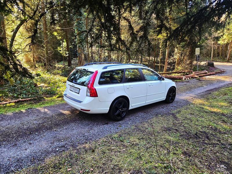 Gebraucht Volvo V50 Summum 170 PS (125 kW) 2007 Kombi