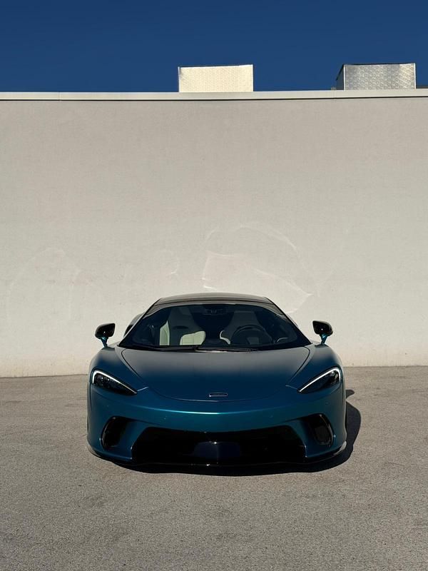 Neu McLaren GTS 2025 Coupé