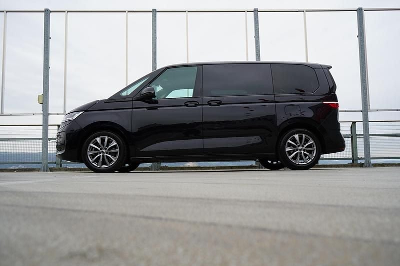 Gebraucht VW Multivan Life 204 PS (150 kW) 2023 Van