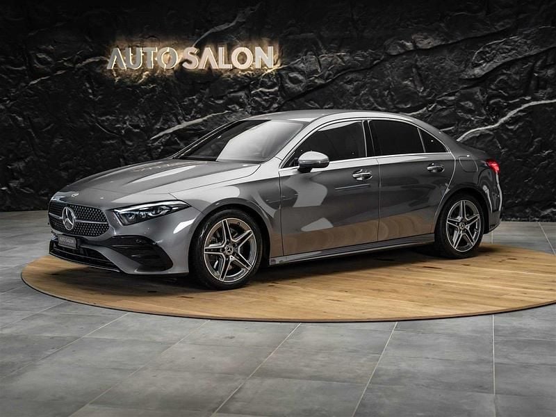 Gebraucht Mercedes A250 AMG line 224 PS (164 kW) 2024 Limousine