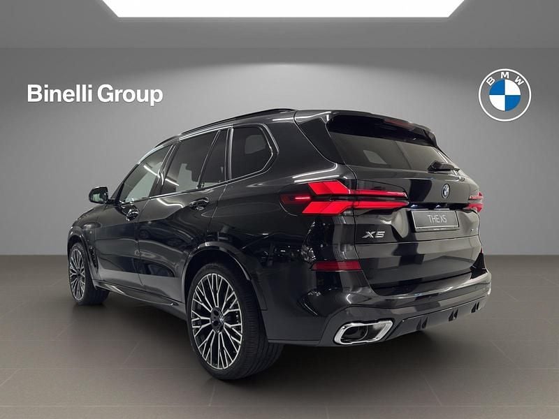 Neu BMW X5 Comfort Edition 489 PS (359 kW) 2025 Schwarz SUV