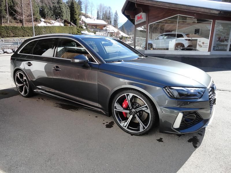 Gebraucht Audi RS4 450 PS (330 kW) 2022 Kombi