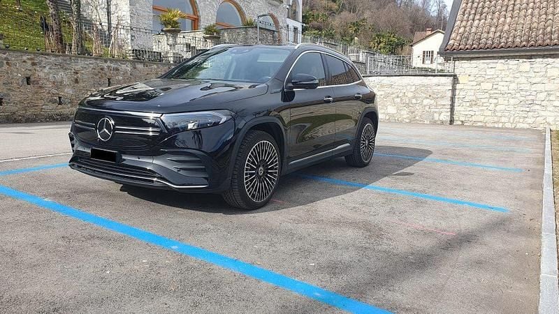 Gebraucht Mercedes EQA250 AMG line 139 kW (190 PS) 2021 SUV