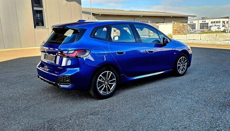 Gebraucht BMW 220 Active Tourer M Sport 170 PS (125 kW) 2023 Van / Kleinbus