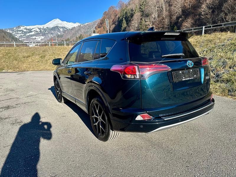 Gebraucht Toyota RAV4 Hybrid 197 PS (144 kW) 2017 SUV