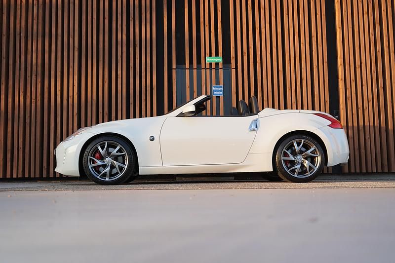 Gebraucht Nissan 370Z Pack 328 PS (241 kW) 2016 Cabrio