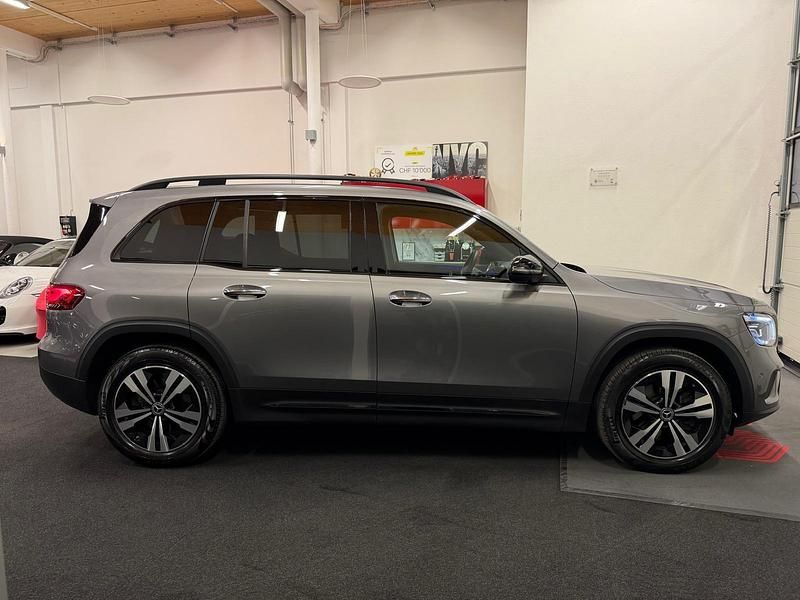 Gebraucht Mercedes GLB220 Progressive 190 PS (139 kW) 2023 Grau SUV