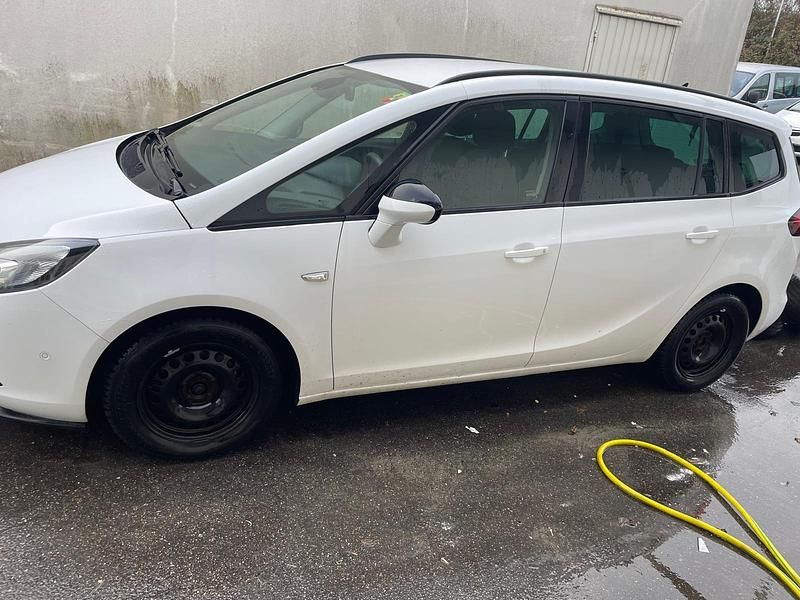Gebraucht Opel Zafira Tourer Sport 140 PS (102 kW) 2013 Van / Kleinbus