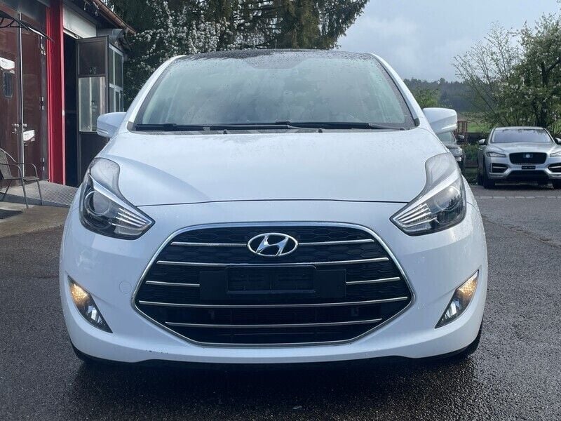 Gebraucht Hyundai ix20 125 PS (91 kW) 2017 Kleinwagen