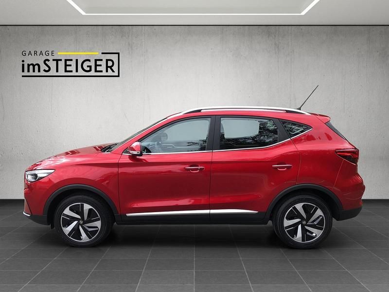 Gebraucht MG ZS Comfort 130 kW (177 PS) 2024 Rot Limousine