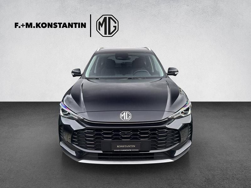 Gebraucht MG ZS Luxury 197 PS (144 kW) 2024 Rot Limousine