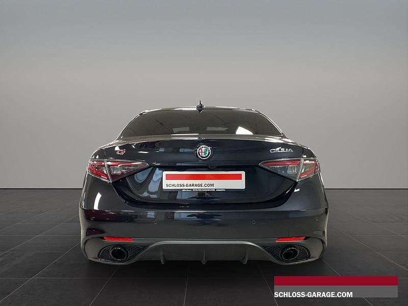 Neu Alfa Romeo Giulia Veloce 280 PS (205 kW) 2025 Schwarz Limousine