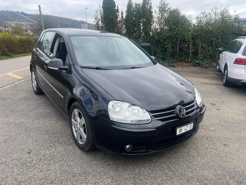 Gebraucht 2006 VW Golf V Comfortline | CHF 2’400 (Etwas zu teuer) - Bild 1/4