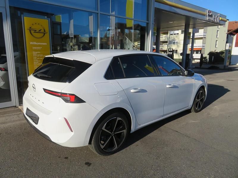 Gebraucht Opel Astra Edition 130 PS (95 kW) 2025 Weiss Limousine