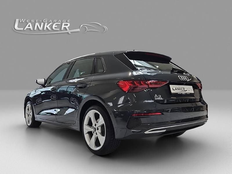 Gebraucht Audi A3 Advanced 150 PS (110 kW) 2024 Grau Limousine