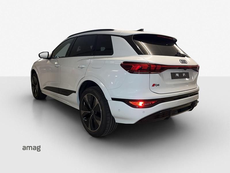 Gebraucht Audi Q6 e-tron Ambiente 285 kW (388 PS) 2025 Blanc glacier métallisé SUV