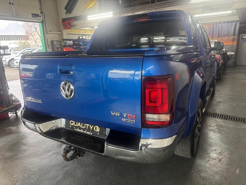 Gebraucht VW Amarok Aventura 224 PS (164 kW) 2017 Abholung