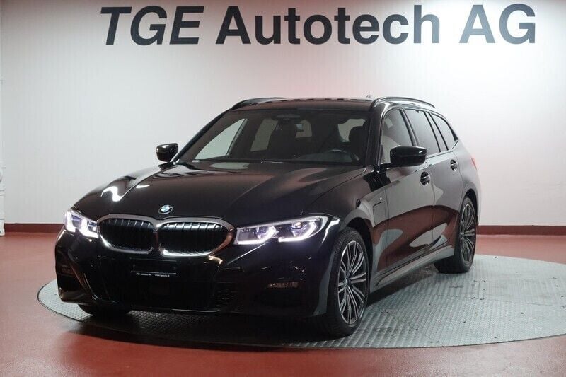 Gebraucht 2021 BMW 330e M Sport Kombi | CHF 34’800 (Fairer Preis) - Bild 1/4