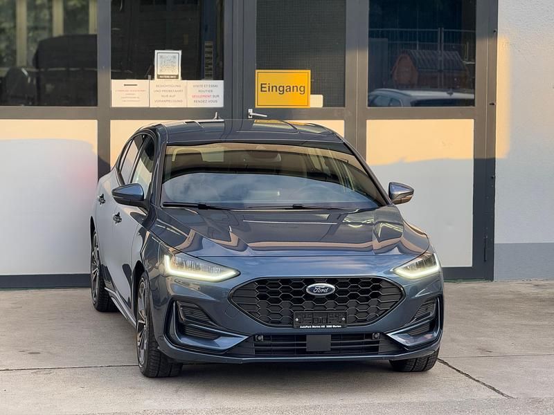 Gebraucht Ford Focus ST-Line 125 PS (91 kW) 2022 Limousine