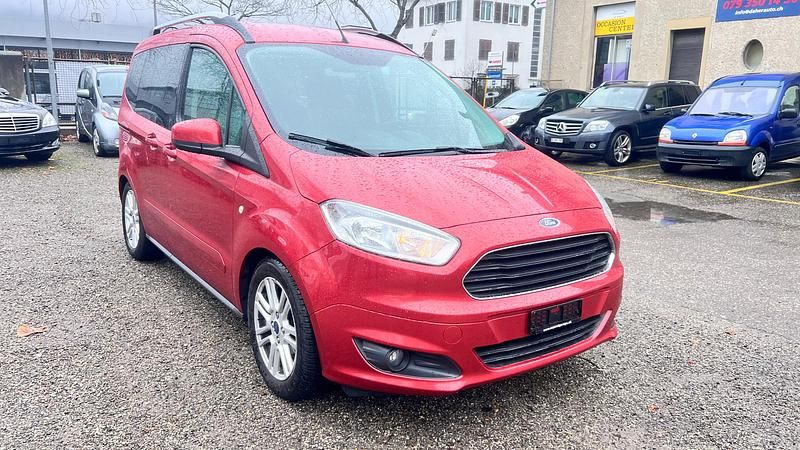 Gebraucht Ford Tourneo Courier Ambiente 75 PS (55 kW) 2015 Van / Kleinbus