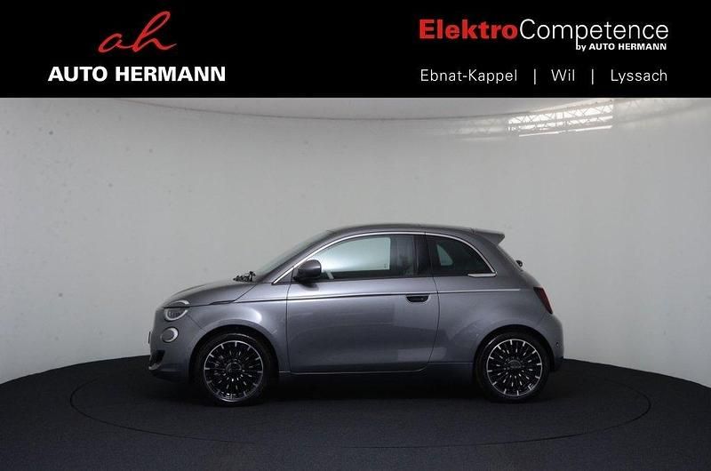 Neu Fiat 500e La Prima 87 kW (119 PS) 2025 Kleinwagen