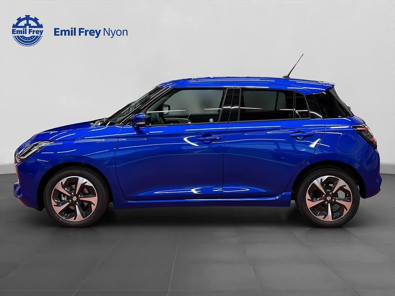 Neu Suzuki Swift 82 PS (60 kW) 2025 Blau Limousine