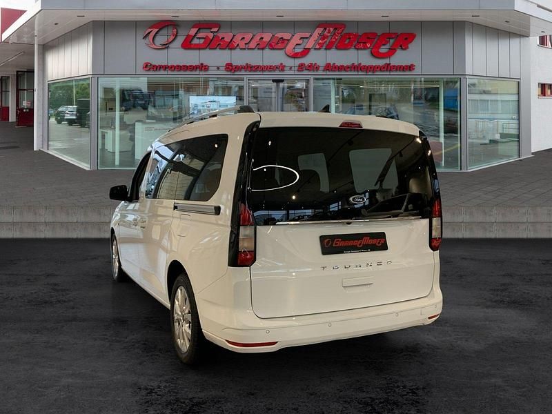 Neu Ford Tourneo Active 122 PS (89 kW) 2025 Grau Kombi