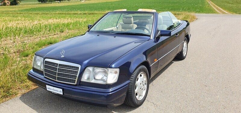 Gebraucht Mercedes E220 150 PS (110 kW) 1996 Cabrio