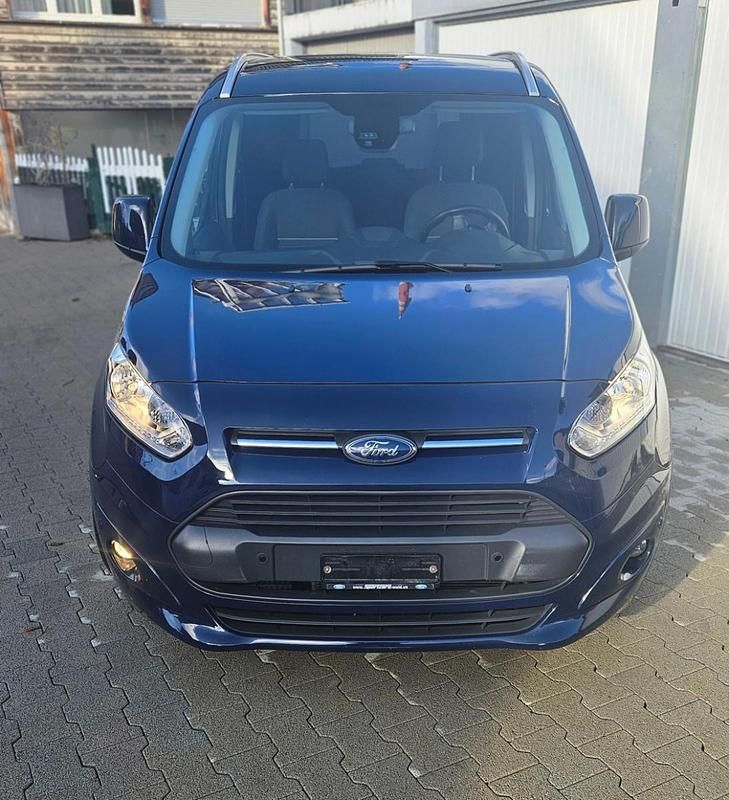 Gebraucht Ford Tourneo Titanium 120 PS (88 kW) 2017 Van / Kleinbus