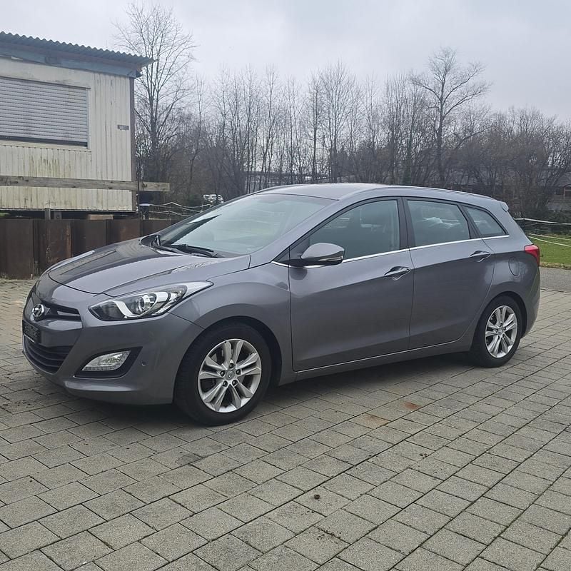 Gebraucht 2012 Hyundai i30 Style Kombi | CHF 8’500 (Guter Preis) - Bild 1/4