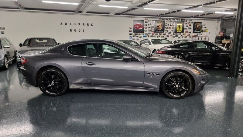Gebraucht Maserati Granturismo 440 PS (323 kW) 2012 Coupé