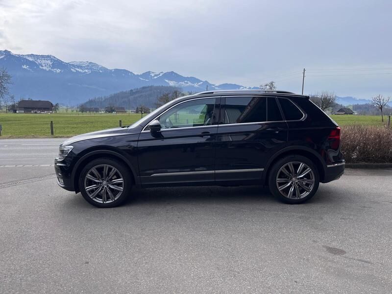 Gebraucht 2018 VW Tiguan Highline SUV | CHF 24’390 (Etwas zu teuer) - Bild 1/4