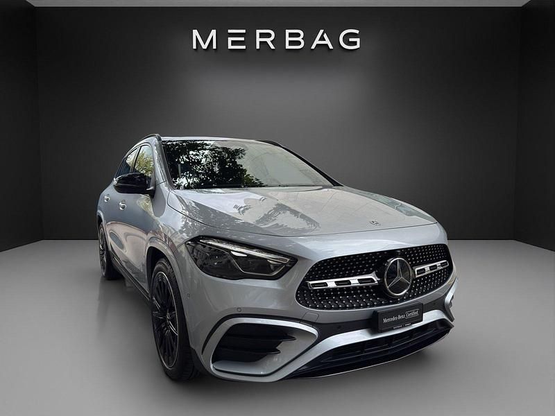 Gebraucht Mercedes GLA250 224 PS (164 kW) 2024 Silber SUV