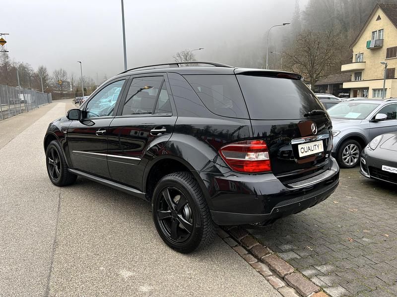Gebraucht Mercedes ML320 Edition 224 PS (164 kW) 2008 SUV