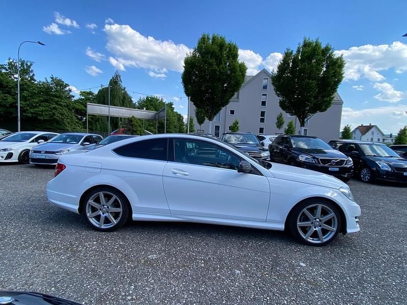 Gebraucht Mercedes C180 156 PS (114 kW) 2012 Coupé