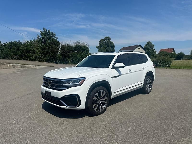 Gebraucht VW Atlas R-line 276 PS (202 kW) 2023 SUV