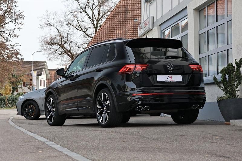 Gebraucht VW Tiguan R 319 PS (234 kW) 2022 SUV