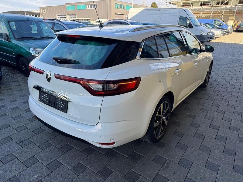 Gebraucht Renault Mégane IV Intens 160 PS (117 kW) 2019